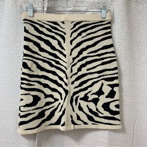 Y2k Zebra Pattern Mini Skirt Women’s Size Medium Animal Print, Preppy, Casual,